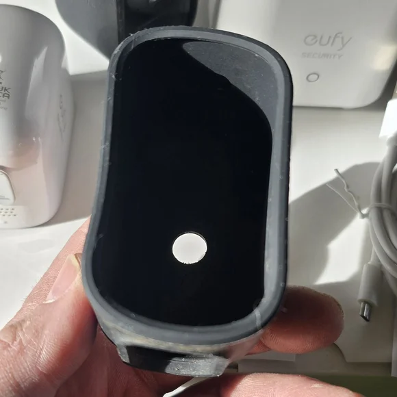 Eufy Wireless Security (4)Camera System - Picture 6 of 7